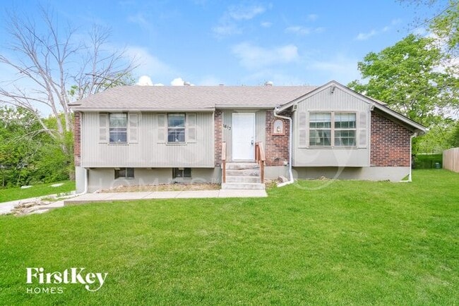 property at 1613 NW Winchester Pl