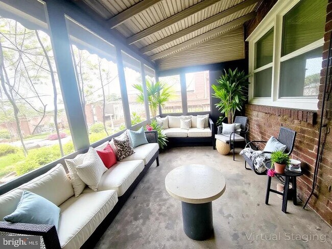 3105 Frisby St in Baltimore, MD - Building Photo - Building Photo