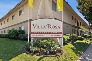Villa Rosa in Riverside, CA - Building Photo