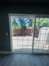 1085 Piedmont Dr in Sacramento, CA - Building Photo - Building Photo
