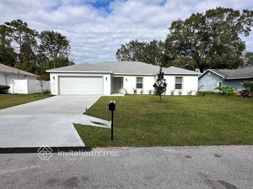 13 Paul Ln in Palm Coast, FL - Building Photo