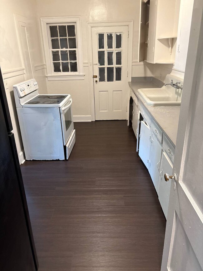 property at 2525 Greenville St