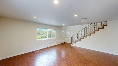 168 Magnolia St in Costa Mesa, CA - Building Photo - Building Photo