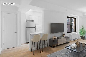 140 E 56th St in New York, NY - Building Photo - Building Photo
