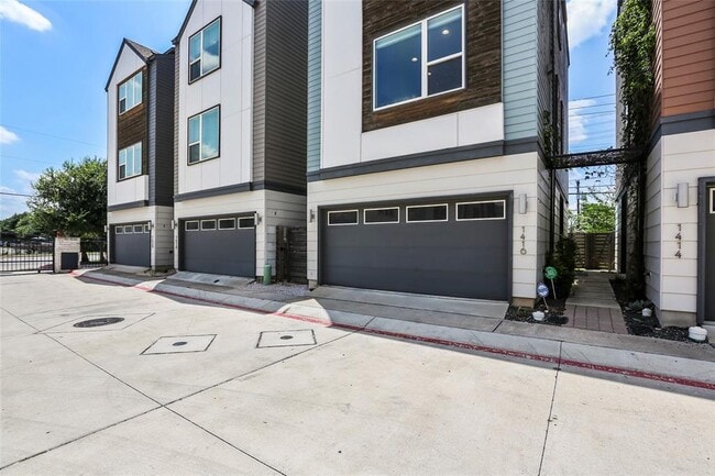 property at 1416 Waterloo Shore Ln