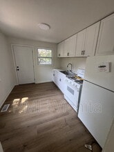4311 E Lincoln St in Wichita, KS - Building Photo - Building Photo