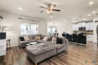 310 Saddleback Trl in Killeen, TX - Building Photo - Building Photo