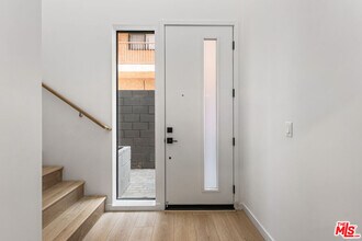 3419 1/2 Fletcher Dr in Los Angeles, CA - Building Photo - Building Photo