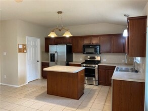 2305 Butler Way in Round Rock, TX - Building Photo - Building Photo