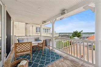 87 Bay St in East Atlantic Beach, NY - Building Photo - Building Photo