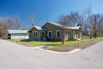 201 Rose St in Buda, TX - Building Photo - Building Photo