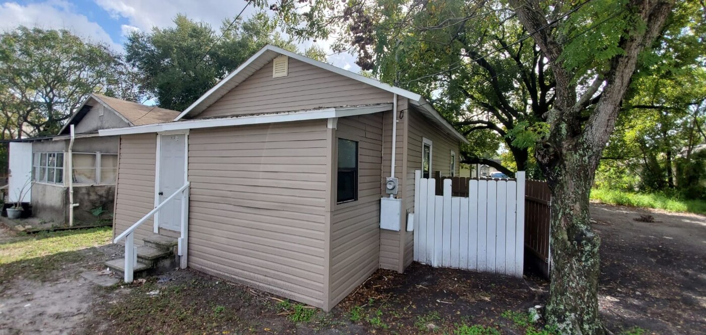 523 Quincy St in Lakeland, FL - Building Photo