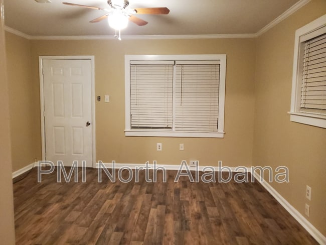 property at 4006 Foster Ave SW