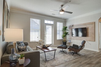 Southwood Vista in Atlanta, GA - Foto de edificio - Building Photo