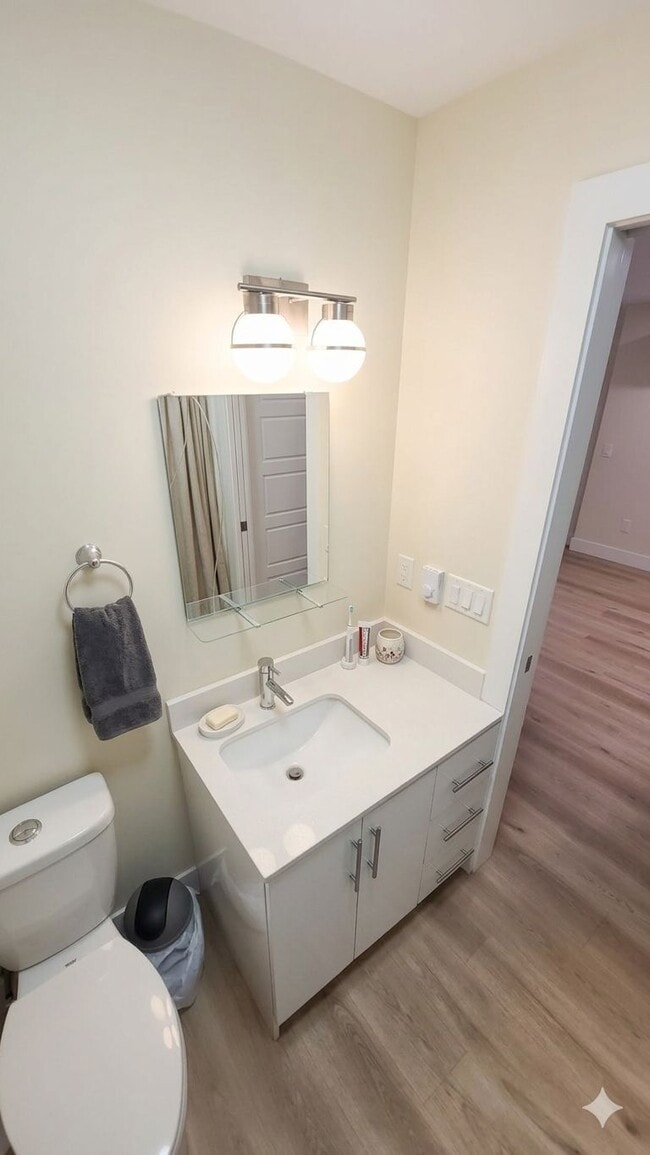 7 Charlton Ave in Halifax, NS - Building Photo - Building Photo