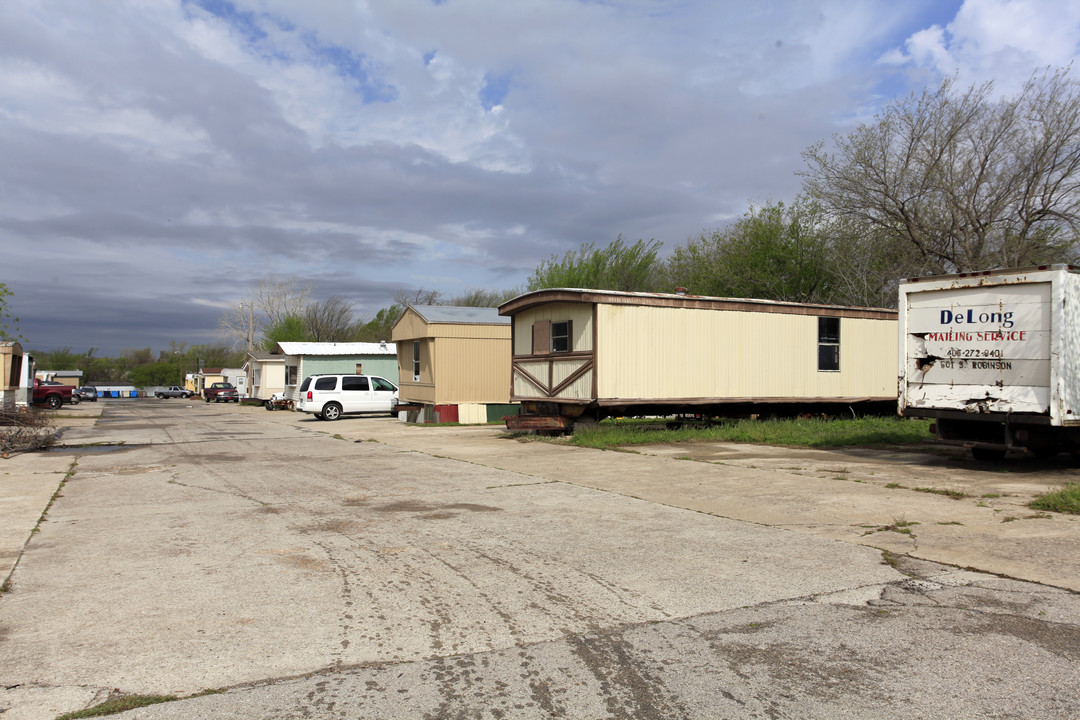 Bethany Mobile Home Park in Bethany, OK - Foto de edificio