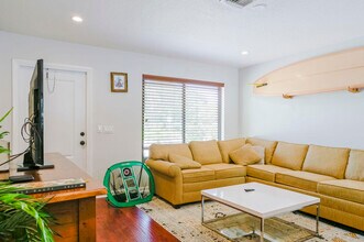 1678 Park St in North Palm Beach, FL - Foto de edificio - Building Photo