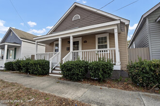 708 Dawson St in Wilmington, NC - Building Photo - Building Photo