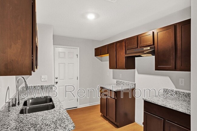 6009 Dunmire Ave in Jacksonville, FL - Building Photo - Building Photo