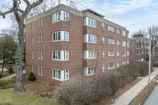 River Forest Garden Condominium