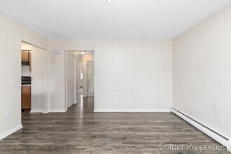 2940 Vineland Ave SE in Grand Rapids, MI - Building Photo - Building Photo