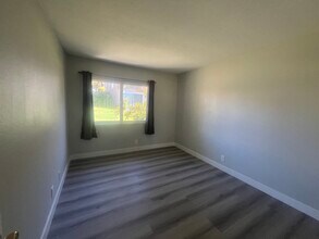 23322 Caminito Andreta in Laguna Hills, CA - Building Photo - Building Photo