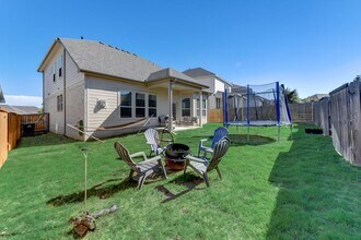 222 Eagle Ford Dr in Niederwald, TX - Building Photo - Building Photo