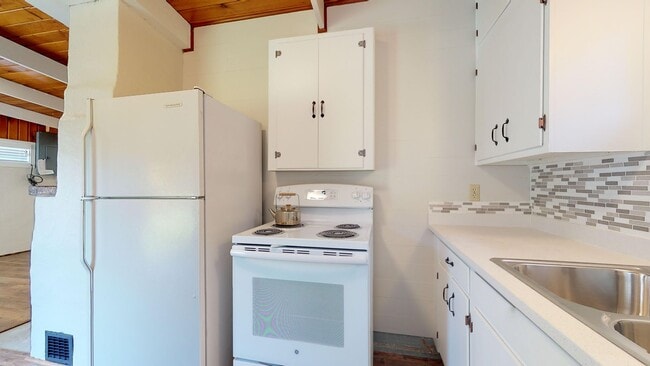 33005 SE 310th St in Ravensdale, WA - Building Photo - Building Photo