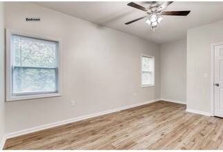3228 Meadowlark Ln NW in Kennesaw, GA - Building Photo - Building Photo