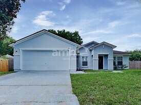 1438 Blues Creek Dr in Jacksonville, FL - Building Photo