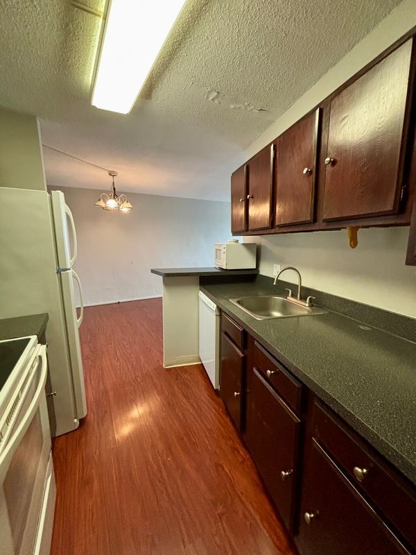 1400 Millersport Hwy in Amherst, NY - Building Photo - Building Photo