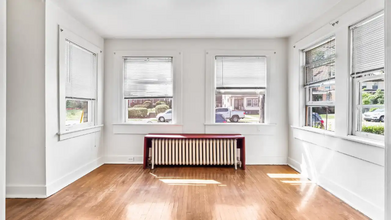 6533 Northumberland St in Pittsburgh, PA - Foto de edificio - Building Photo