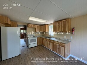 220 11th St in Havre, MT - Building Photo - Building Photo