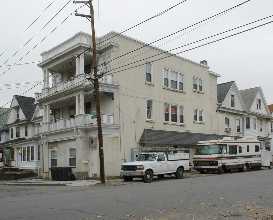 441 Orchard St in Scranton, PA - Foto de edificio