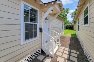 3824 Lila St in Houston, TX - Building Photo