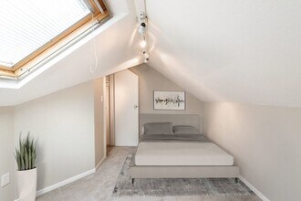 332-332 Waverley St in Palo Alto, CA - Building Photo - Building Photo