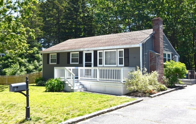 property at 13 Davis Rd