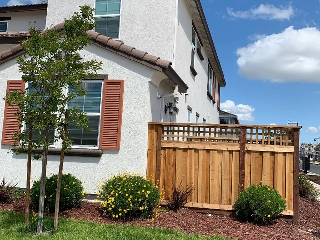 property at 2817 Penrose Ln