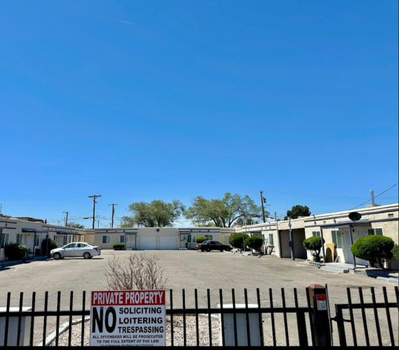 7600 Central Ave SE in Albuquerque, NM - Building Photo