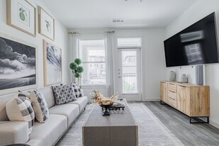 The Westover at West Branch in Houston, TX - Building Photo