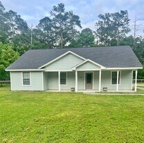 126 Rain Lily St in Magnolia, TX - Building Photo