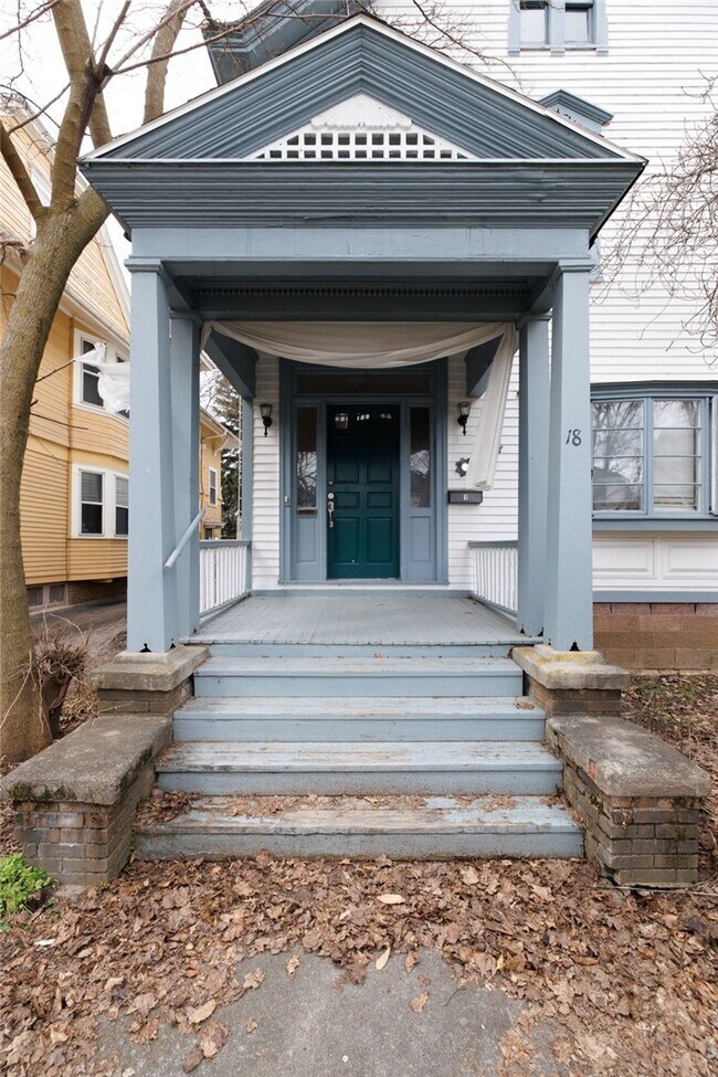18 Vick Park B in Rochester, NY - Building Photo - Building Photo