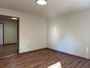 1426 N La Fontaine Ave in Springfield, MO - Building Photo - Building Photo