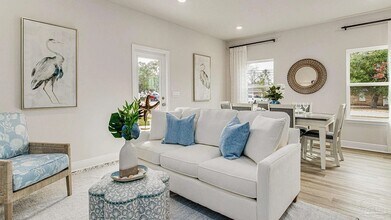 1308 Leeway Dr in Pensacola, FL - Building Photo - Building Photo