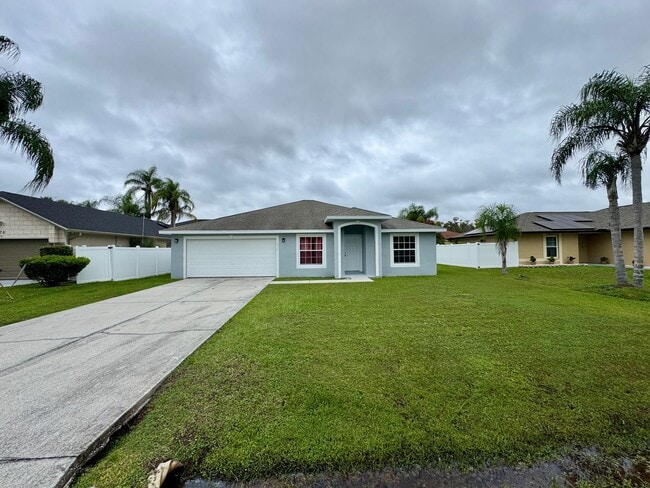 673 Reindeer Dr in Kissimmee, FL - Foto de edificio - Building Photo