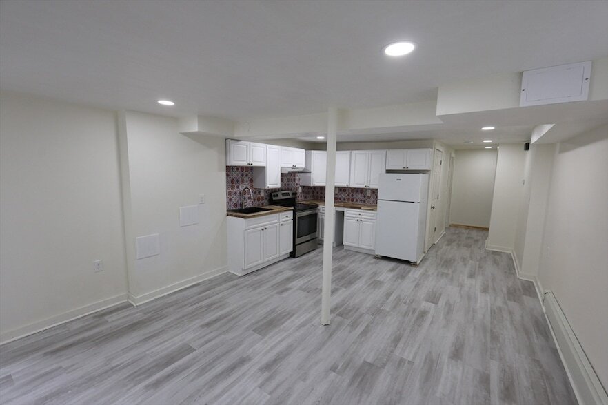 50 Massasoit St, Unit 7009-203 in Boston, MA - Building Photo