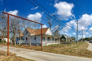 1831 E Melissa Rd in Melissa, TX - Building Photo