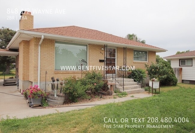 property at 848 Wayne Ave