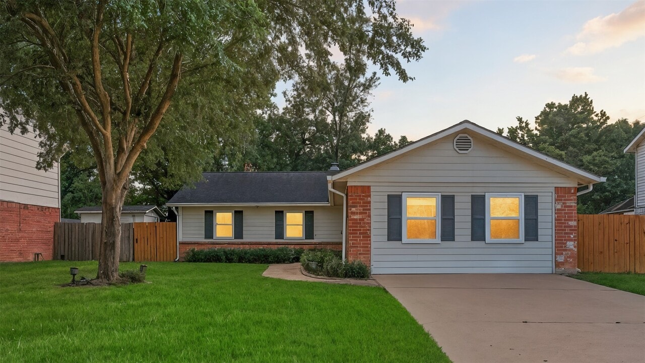 3218 Ricewood Dr in Porter, TX - Building Photo