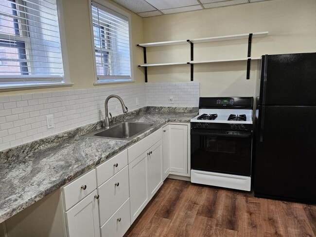 property at 5 State St